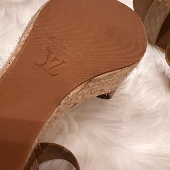 Louis Vuitton Jute Wedges - Picture 14 of 17